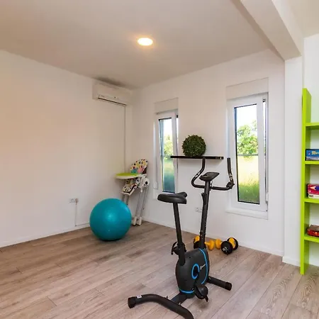 House Ivona Suhovare